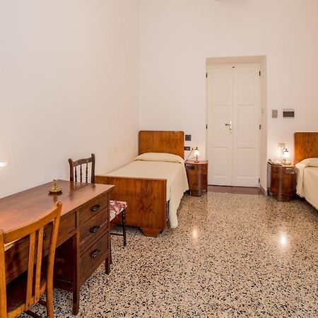 Hotel Aer Bj Vittoria Cagliari Værelse billede