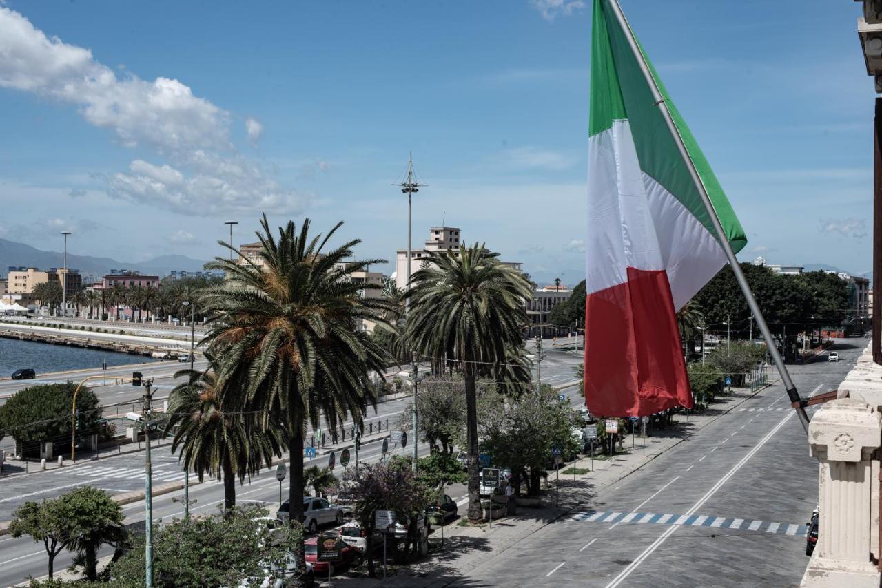 Hotel Aer Bj Vittoria Cagliari Eksteriør billede