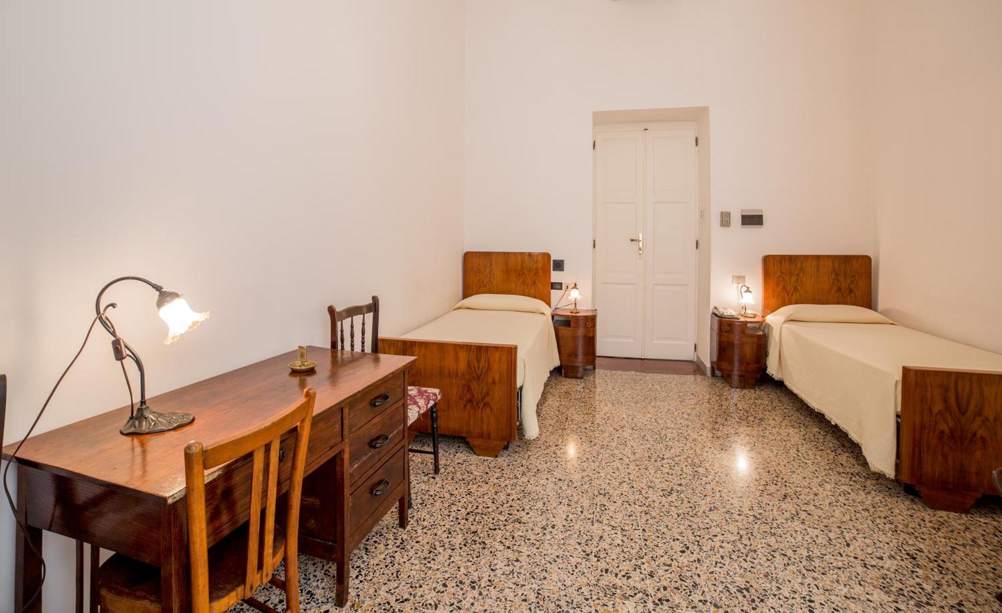 Hotel Aer Bj Vittoria Cagliari Værelse billede